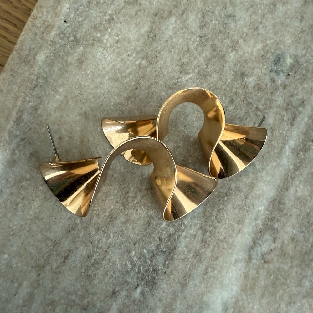 REVOLVE Gold Sculptural Earrings